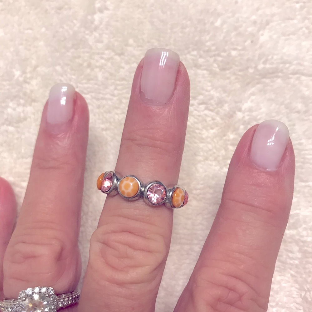 Coral stone band